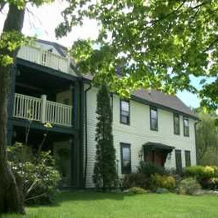 Captain Grant'S Poquetanuck Exterior photo